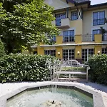 Hubertushof 4* Anif