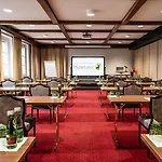 Hotel Hubertushof Anif
