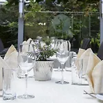 Hubertushof Hotel Anif