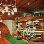Hubertushof 4* Anif