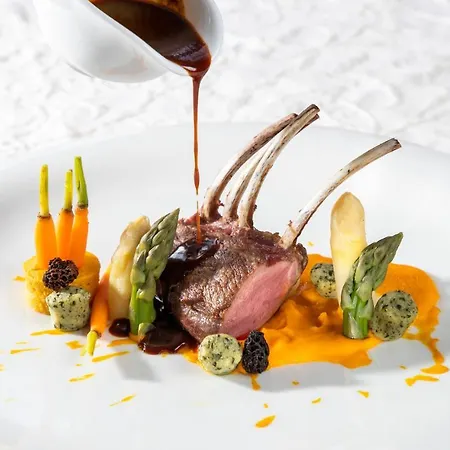 Hubertushof Hotel Anif