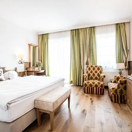 Hotel Hubertushof 4*