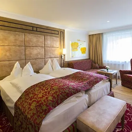 Hubertushof 4*