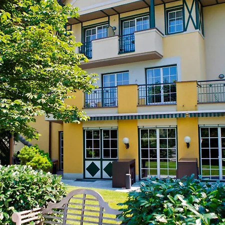Hotel Hubertushof Anif