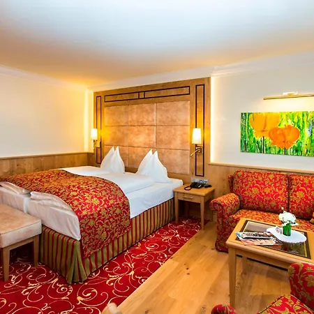 Hubertushof Hotel 4*