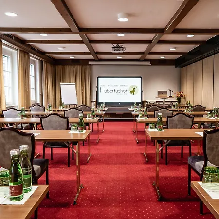 Hotel Hubertushof Anif
