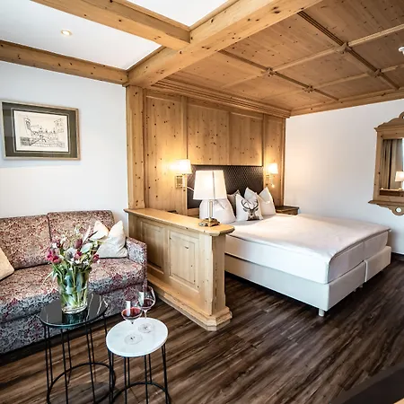 Hubertushof 4*