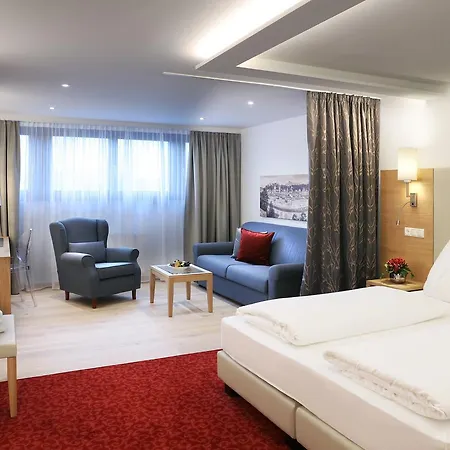 Hubertushof 4*