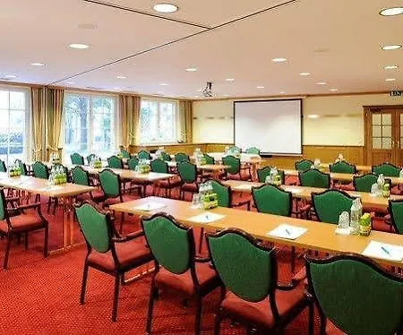 Hubertushof Hotel Anif