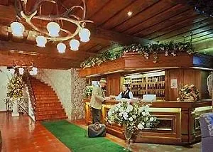 Hubertushof 4* Anif