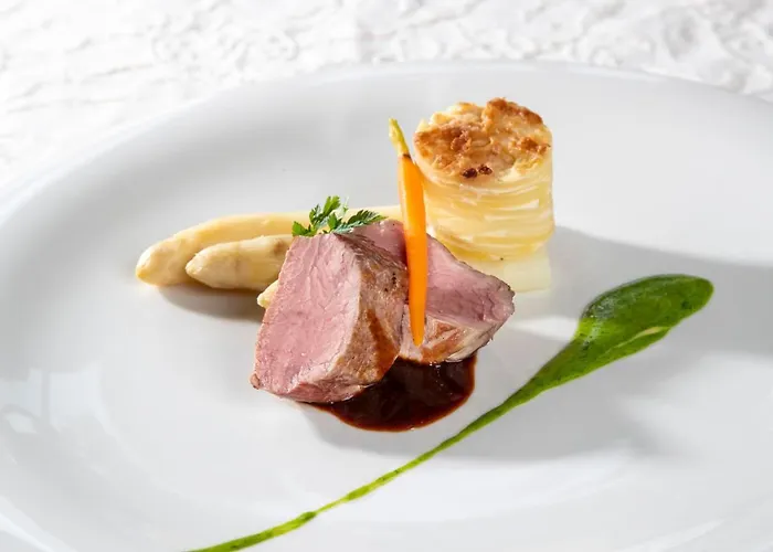 Hubertushof 4* انيف