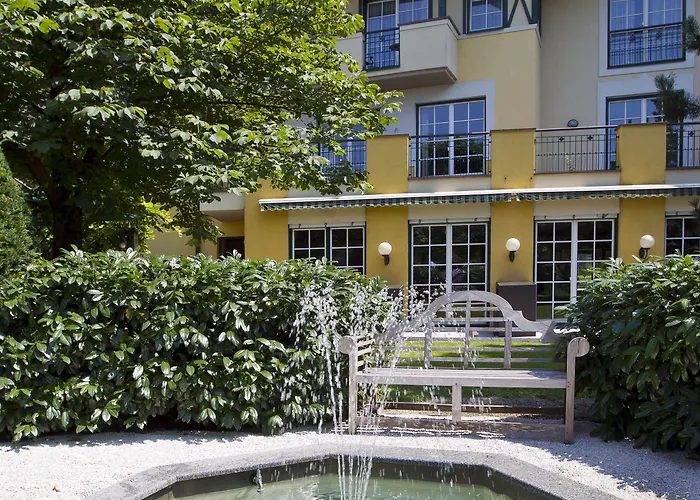 Hubertushof 4* انيف