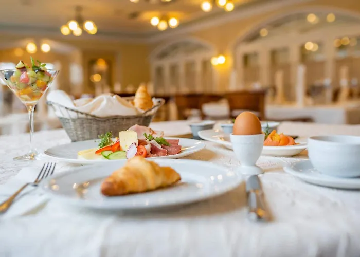 Hubertushof فندق 4*