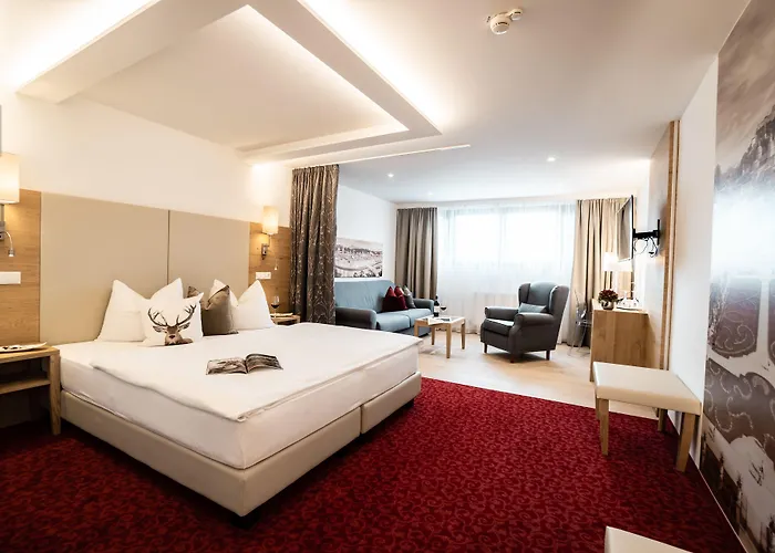 Hubertushof Hotel 4*