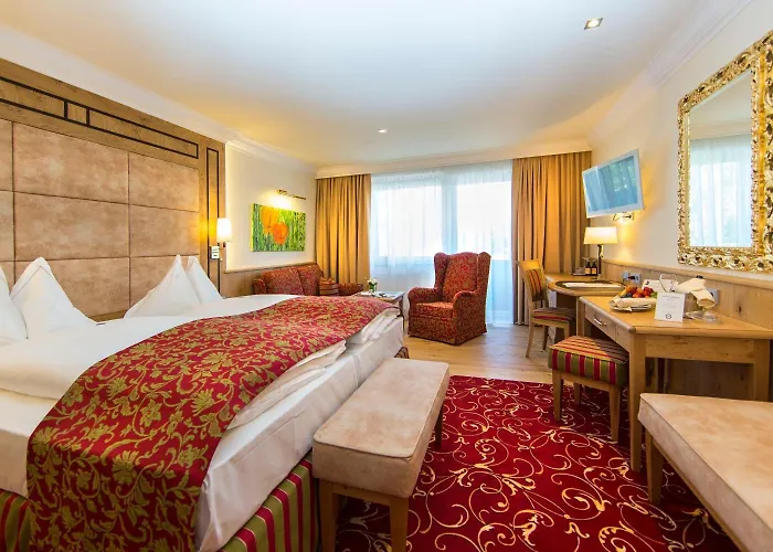 Hubertushof Hotel Anif